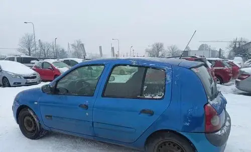 RENAULT Clio 
