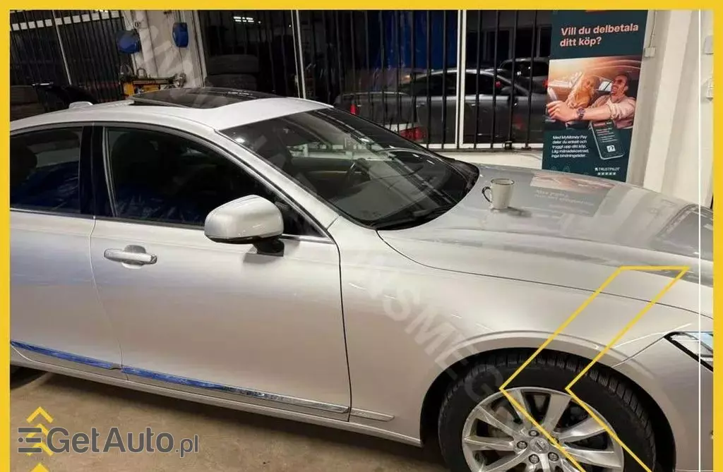 VOLVO S90 