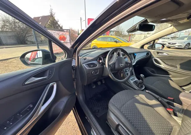 OPEL Astra 1.2 T Edition S&S