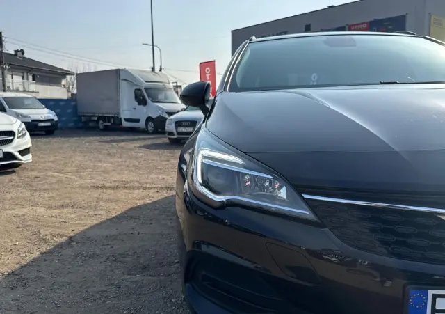 OPEL Astra 1.2 T Edition S&S