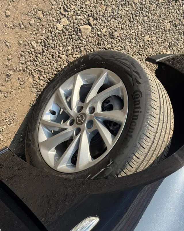 OPEL Astra 1.2 T Edition S&S