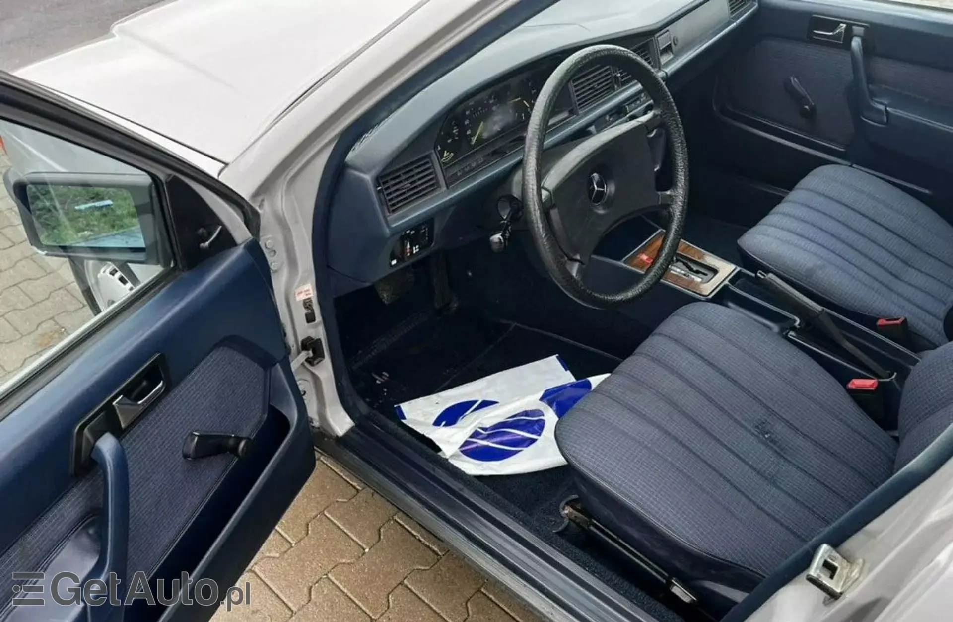 MERCEDES-BENZ W 201 (190) 