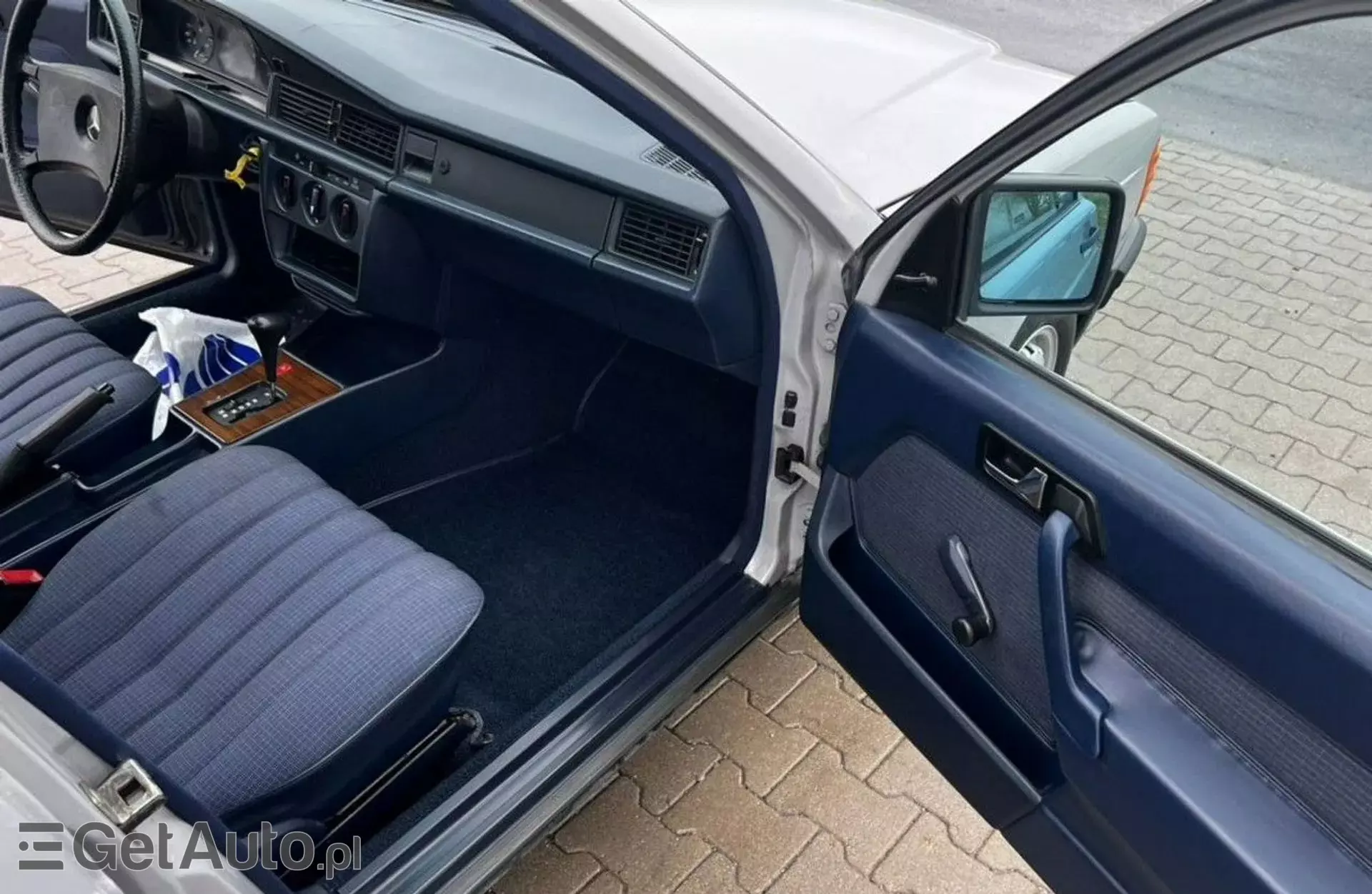 MERCEDES-BENZ W 201 (190) 