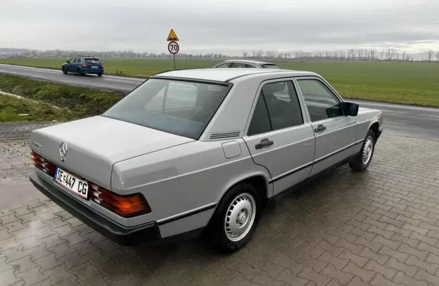 MERCEDES-BENZ W 201 (190) 