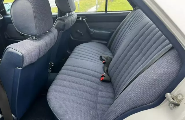 MERCEDES-BENZ W 201 (190) 