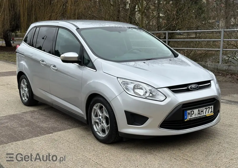 FORD Grand C-MAX 1.6 EcoBoost Titanium