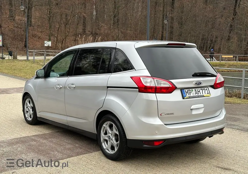 FORD Grand C-MAX 1.6 EcoBoost Titanium