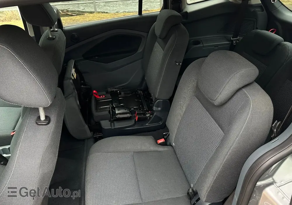 FORD Grand C-MAX 1.6 EcoBoost Titanium