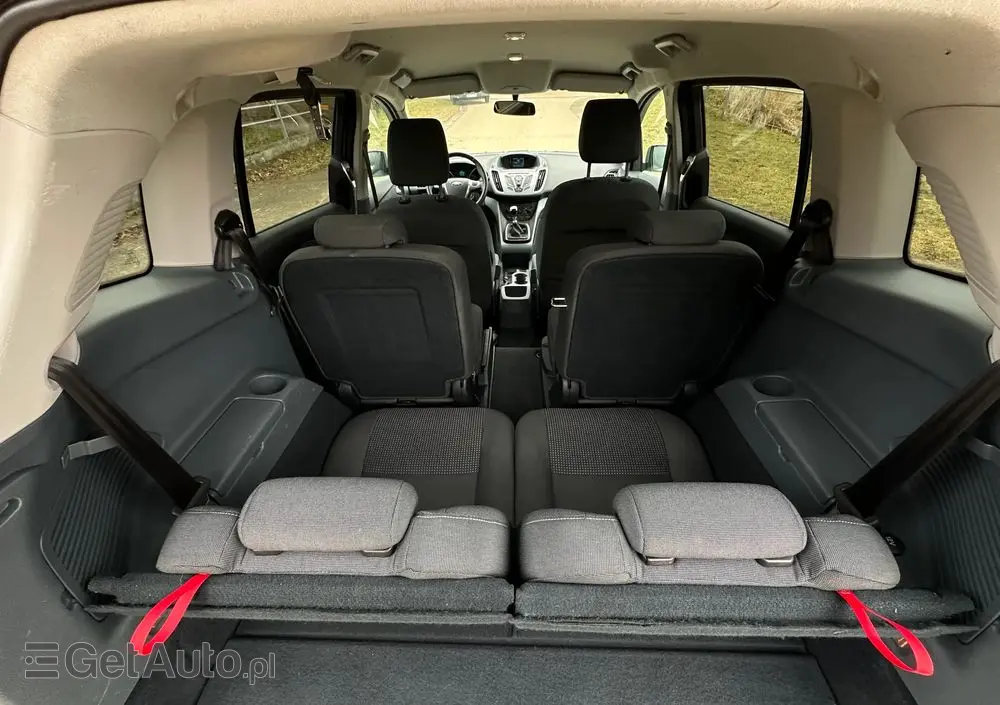 FORD Grand C-MAX 1.6 EcoBoost Titanium