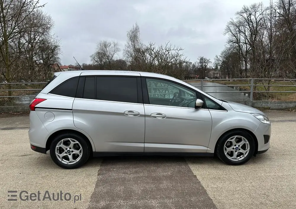 FORD Grand C-MAX 1.6 EcoBoost Titanium