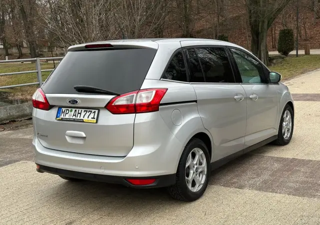 FORD Grand C-MAX 1.6 EcoBoost Titanium