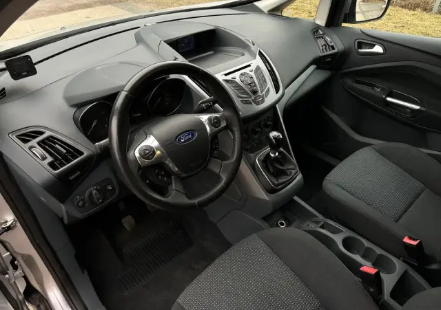 FORD Grand C-MAX 1.6 EcoBoost Titanium