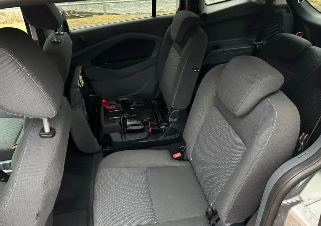 FORD Grand C-MAX 1.6 EcoBoost Titanium