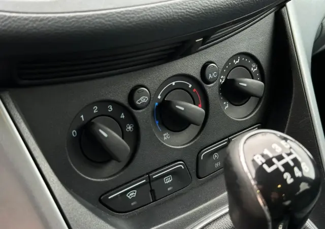 FORD Grand C-MAX 1.6 EcoBoost Titanium