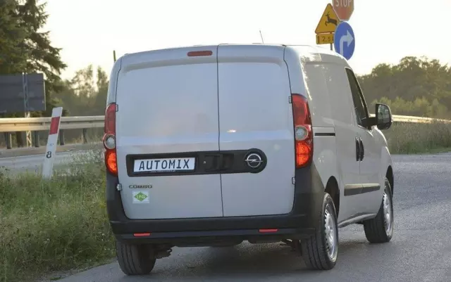 OPEL Combo 