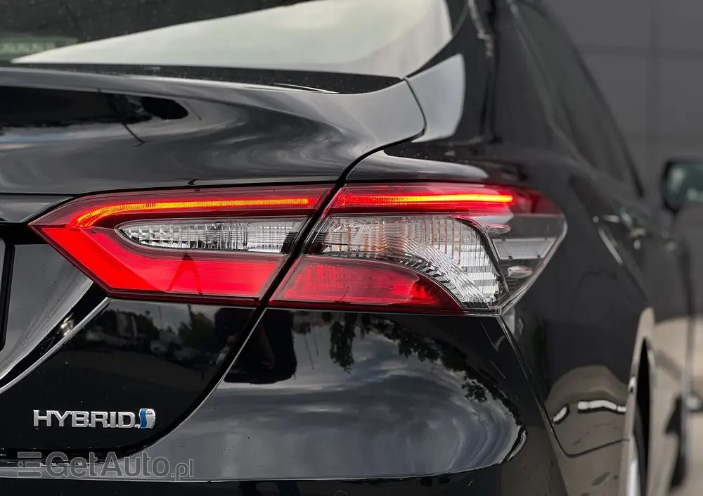 TOYOTA Camry 2.5 Hybrid Comfort CVT