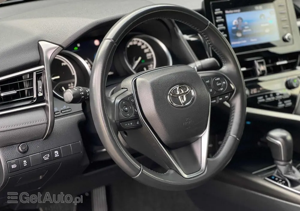 TOYOTA Camry 2.5 Hybrid Comfort CVT