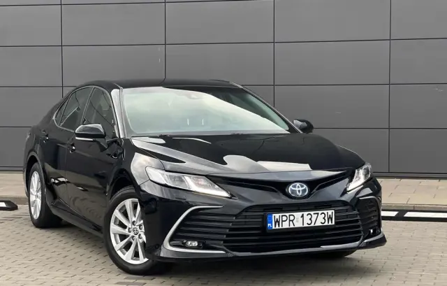 TOYOTA Camry 2.5 Hybrid Comfort CVT