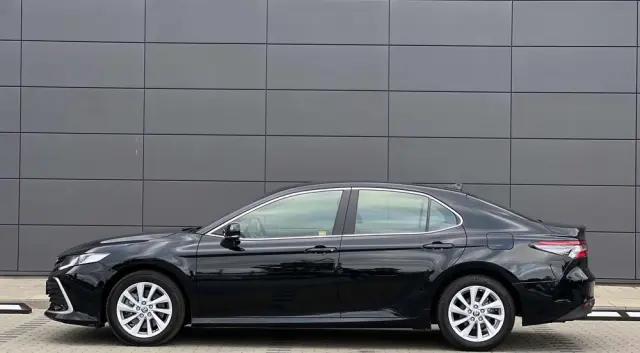 TOYOTA Camry 2.5 Hybrid Comfort CVT
