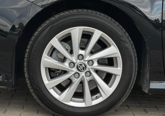 TOYOTA Camry 2.5 Hybrid Comfort CVT