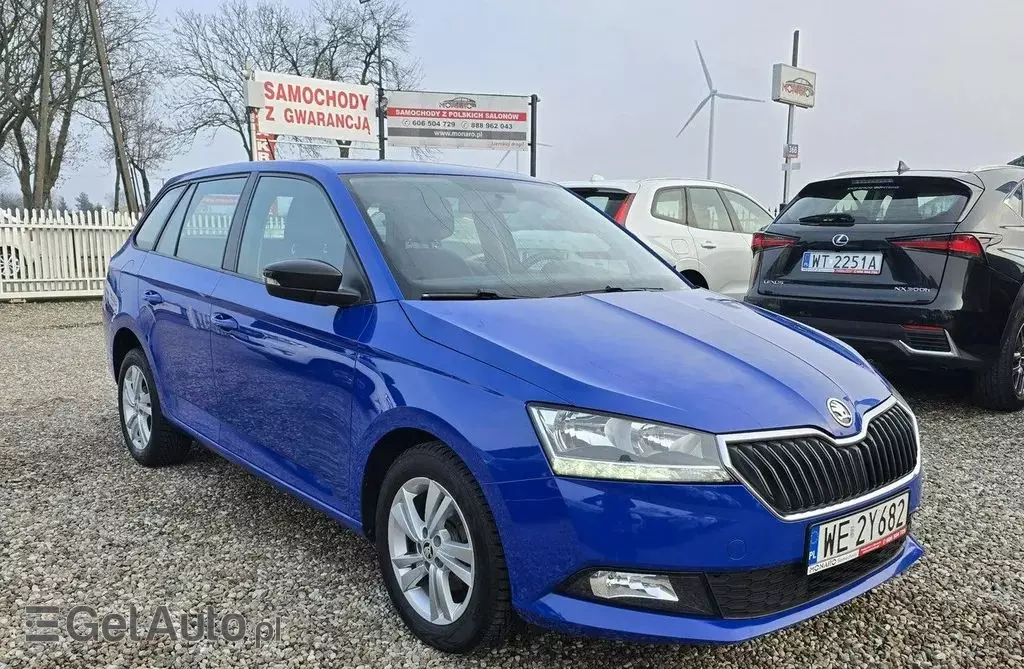 SKODA Fabia 