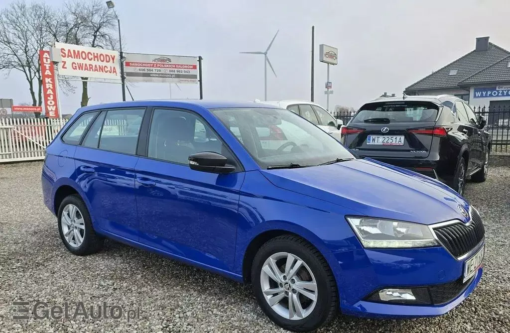 SKODA Fabia 