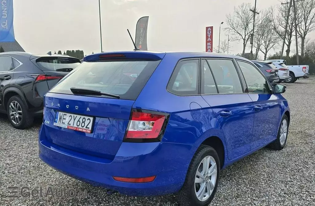 SKODA Fabia 