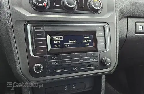 VOLKSWAGEN Caddy 