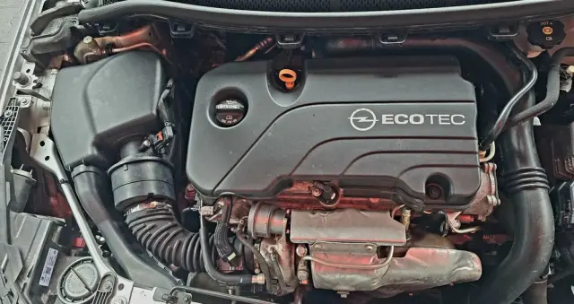 OPEL Astra 1.4 Turbo Start/Stop Automatik ON