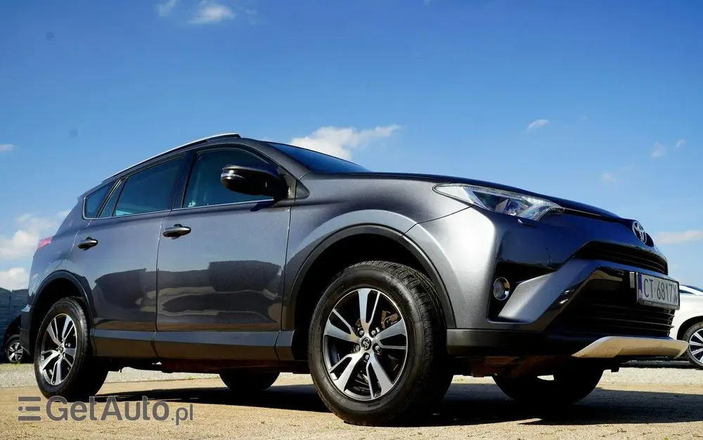 TOYOTA RAV4 