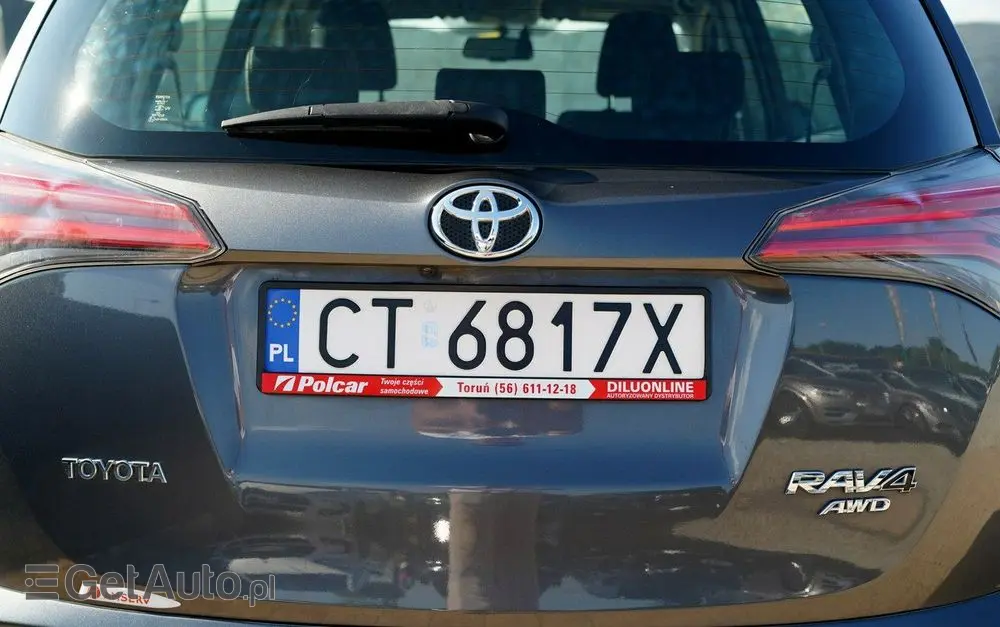 TOYOTA RAV4 
