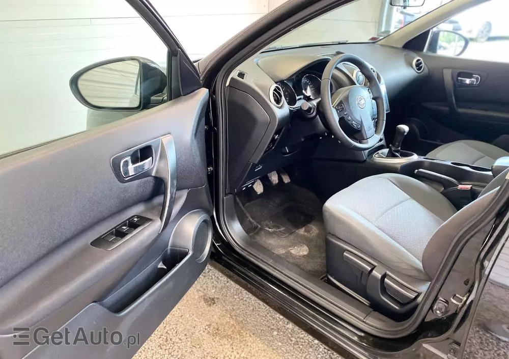 NISSAN Qashqai 1.6 Acenta
