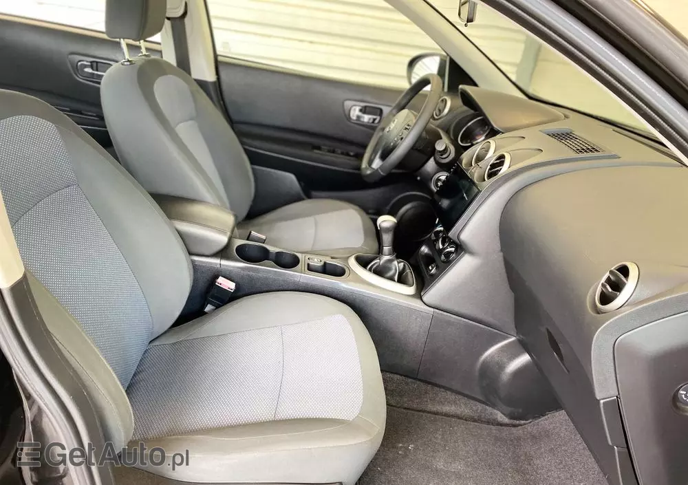 NISSAN Qashqai 1.6 Acenta
