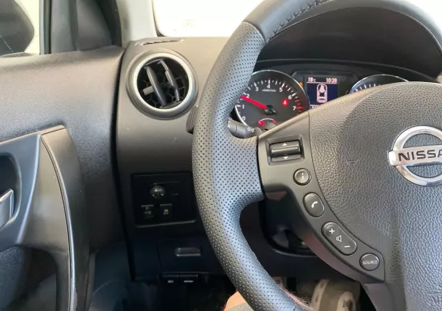 NISSAN Qashqai 1.6 Acenta