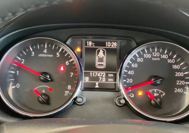 NISSAN Qashqai 1.6 Acenta