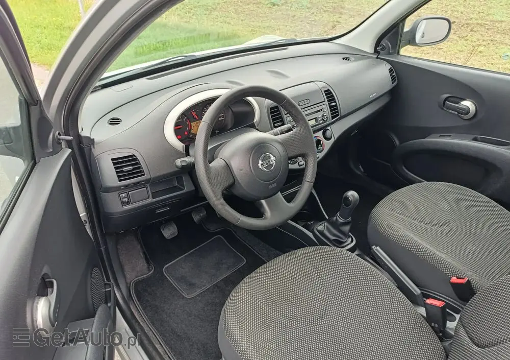 NISSAN Micra 1.2 acenta