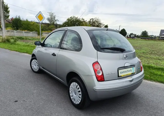 NISSAN Micra 1.2 acenta