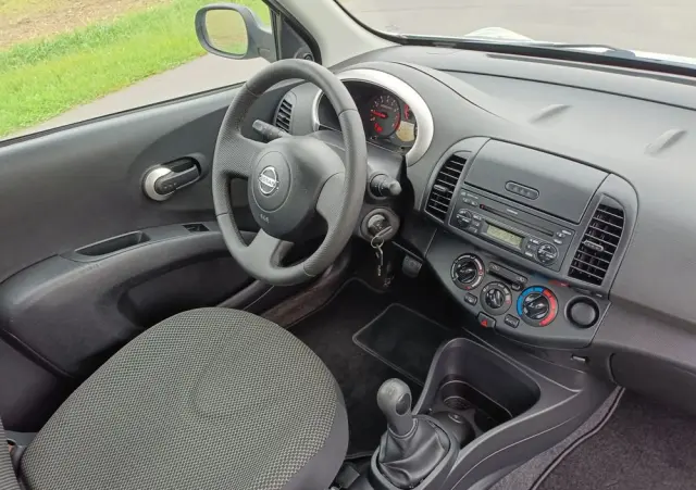 NISSAN Micra 1.2 acenta