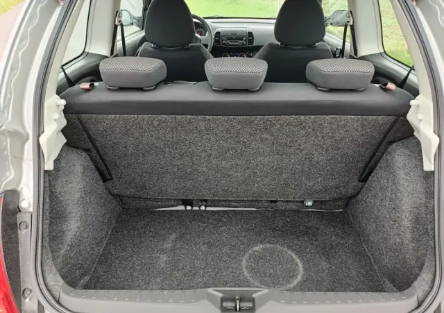 NISSAN Micra 1.2 acenta