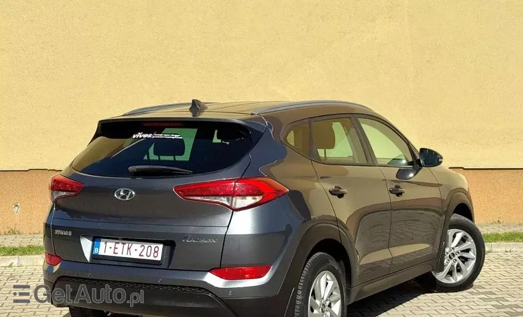 HYUNDAI Tucson 