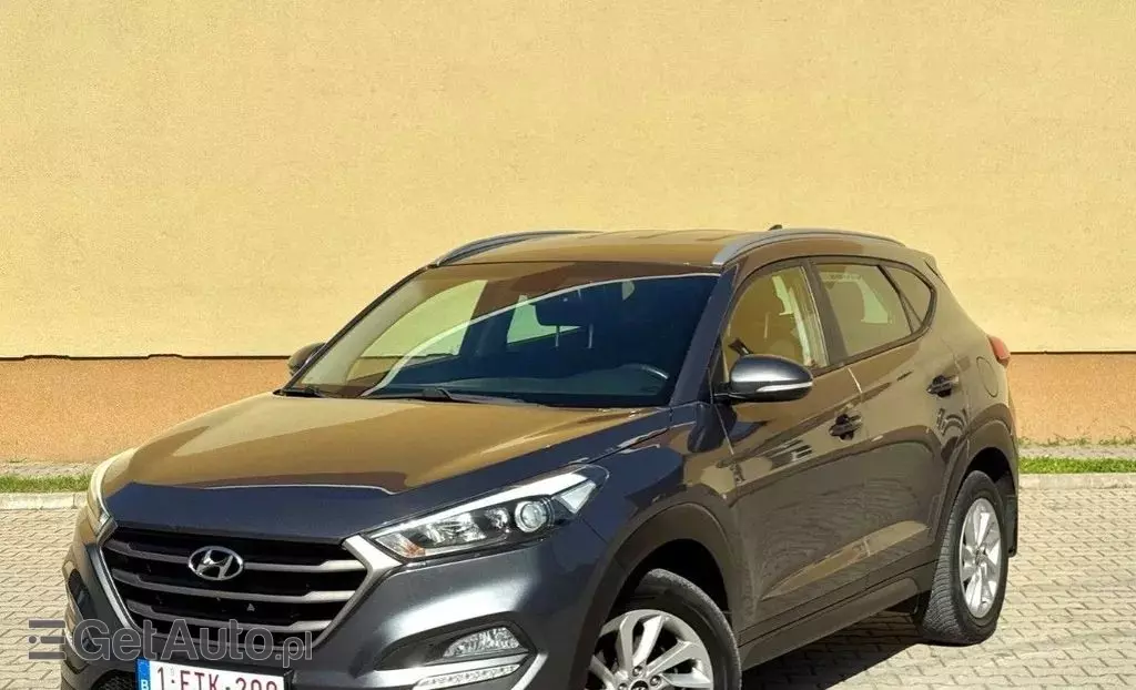 HYUNDAI Tucson 