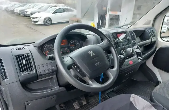 PEUGEOT Boxer 