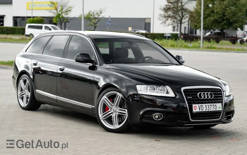 AUDI A6 Avant 3.0 TDI DPF quattro tiptronic