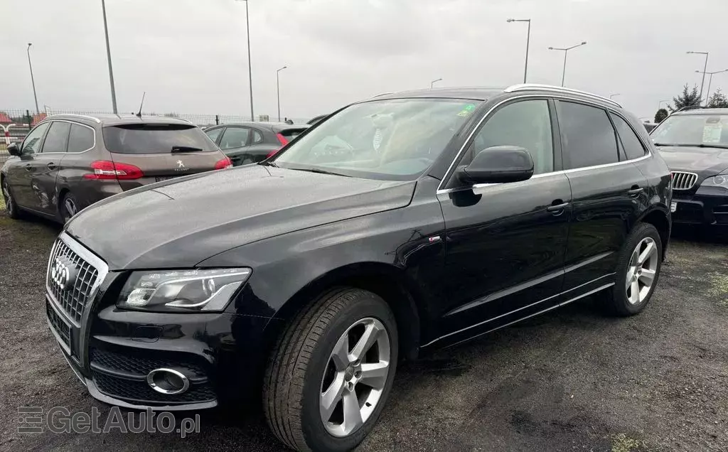 AUDI Q5 
