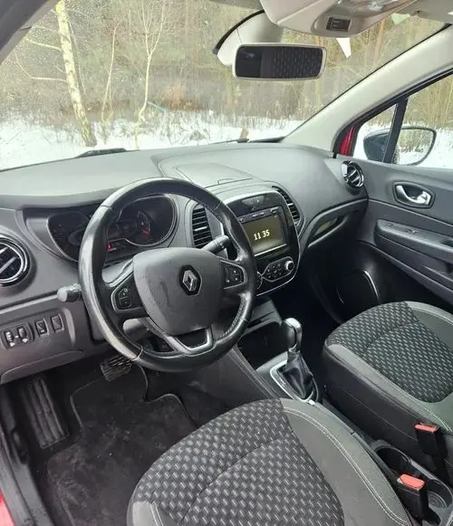 RENAULT Captur 
