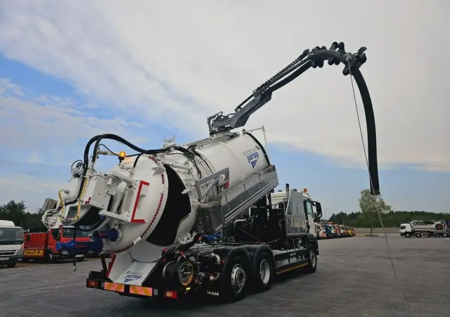 MAN JUROP VJC9/5 2010 WUKO do zbierania odpadów płynnych 