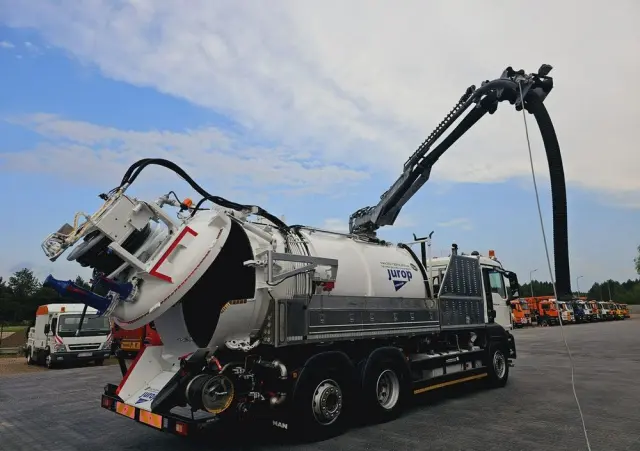 MAN JUROP VJC9/5 2010 WUKO do zbierania odpadów płynnych 