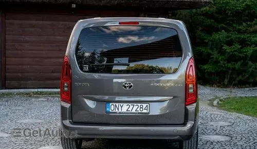 TOYOTA Proace 