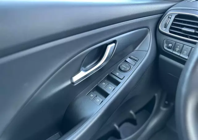 HYUNDAI I30 1.0 T-GDI Modern