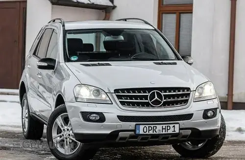 MERCEDES-BENZ ML 